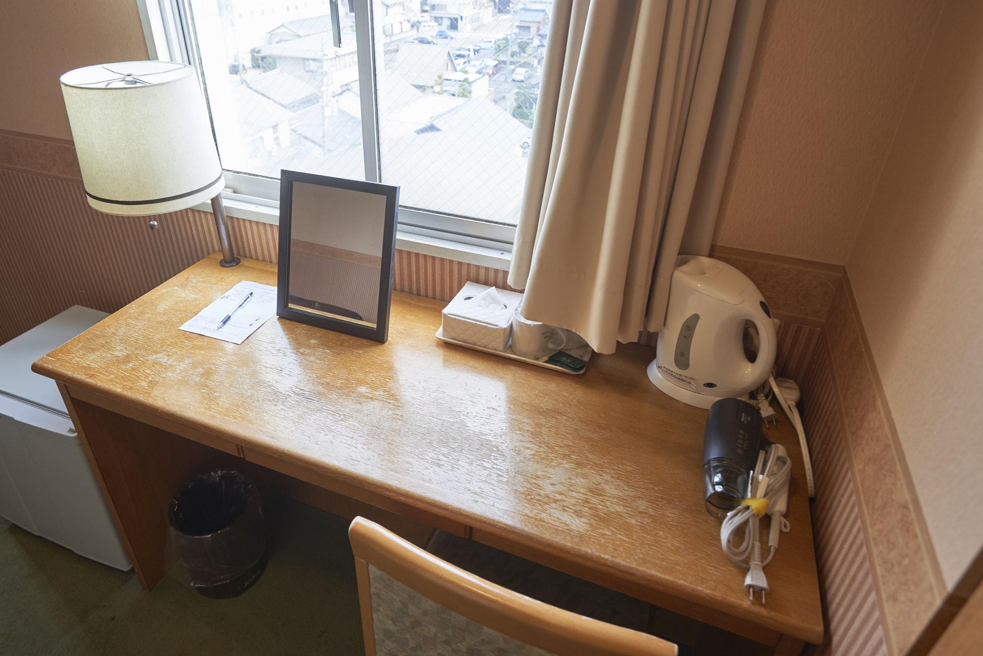 Select Inn Nagoya Iwakura Eki-Mae Экстерьер фото